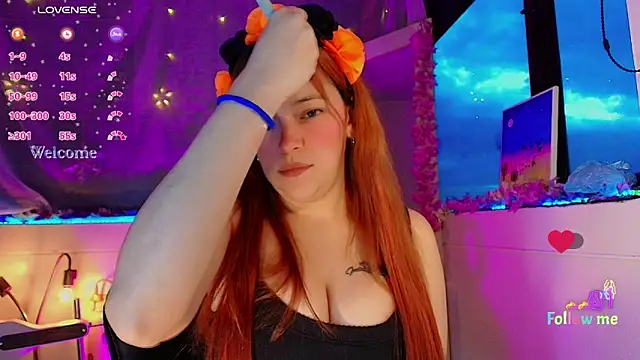 Snapshot of mariana_scott__ chatting on October 2025 10:49:02 PM mariana scott online show from October 2025 10:49:02 PM