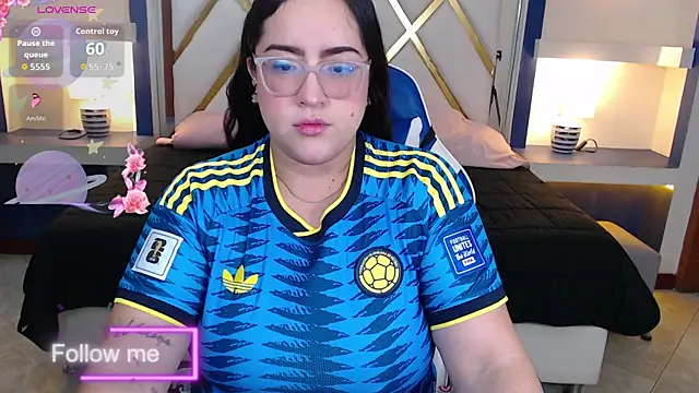 Sofiia davis23 online show from July 2026 01:48:02 PM