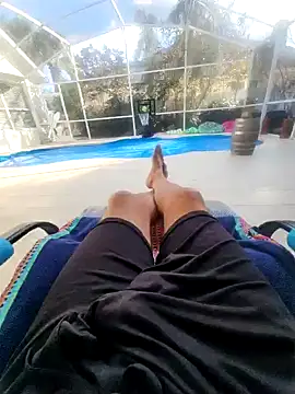 Snapshot of theclubist111 chatting on February 2025 08:34:01 PM theclubist111 online show from February 2025 08:34:01 PM