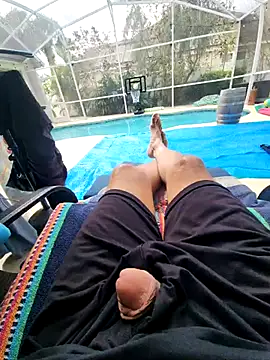 Snapshot of theclubist111 chatting on March 2025 03:59:02 PM theclubist111 online show from March 2025 03:59:02 PM