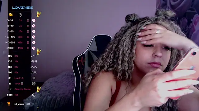 Snapshot of _Just_a_queen_3 chatting on January 2025 09:47:02 PM Just a queen 3 online show from January 2025 09:47:02 PM