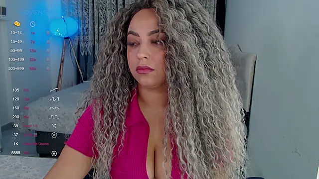 Snapshot of _Just_a_queen_3 chatting on October 2025 09:10:02 AM Just a queen 3 online show from October 2025 09:10:02 AM