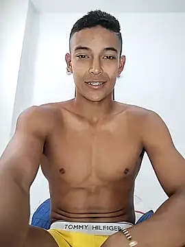 Demiansteven2 online show from February 2025 06:44:01 PM