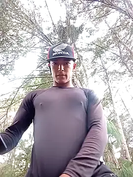 Demiansteven2 online show from October 2025 04:27:01 PM