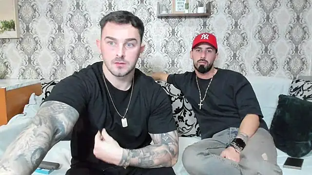 Snapshot of Jonmusclemaster chatting on January 2025 09:00:02 PM Jonmusclemaster online show from January 2025 09:00:02 PM