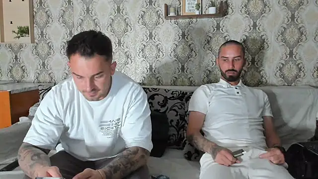 Snapshot of Jonmusclemaster chatting on March 2025 08:41:02 PM Jonmusclemaster online show from March 2025 08:41:02 PM