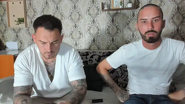 Snapshot of Jonmusclemaster chatting on March 2025 08:43:01 PM Jonmusclemaster online show from March 2025 08:43:01 PM