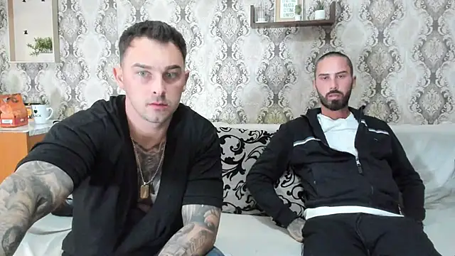 Snapshot of Jonmusclemaster chatting on March 2025 08:08:02 PM Jonmusclemaster online show from March 2025 08:08:02 PM