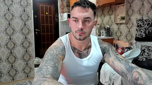 Snapshot of Jonmusclemaster chatting on October 2025 07:26:01 PM Jonmusclemaster online show from October 2025 07:26:01 PM