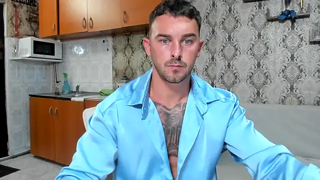 Snapshot of Jonmusclemaster chatting on July 2026 08:23:02 PM Jonmusclemaster online show from July 2026 08:23:02 PM