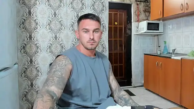 Snapshot of Jonmusclemaster chatting on July 2026 08:29:01 PM Jonmusclemaster online show from July 2026 08:29:01 PM