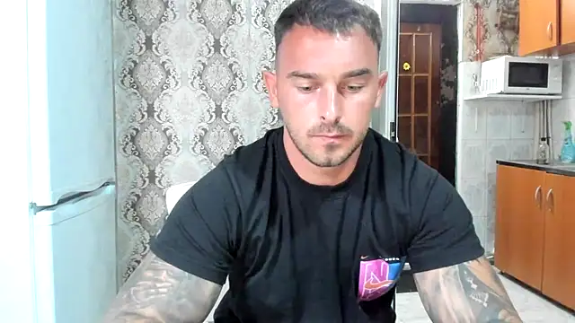 Snapshot of Jonmusclemaster chatting on August 2026 07:52:01 PM Jonmusclemaster online show from August 2026 07:52:01 PM