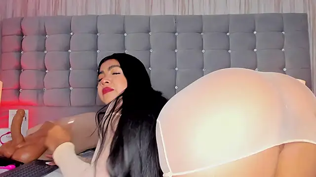 Poacahontasfg online show from February 2025 03:55:02 AM