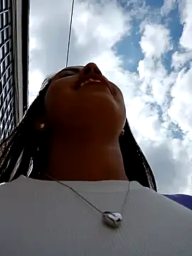  andrea30 online show from January 2025 07:00:01 PM