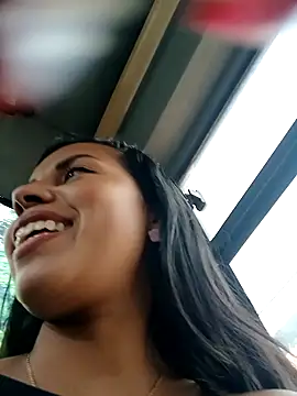  andrea30 online show from February 2025 06:59:01 PM