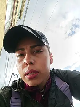  andrea30 online show from October 2025 11:44:01 AM