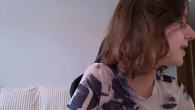 VanessaBayer2 online show from December 2024 04:25:01 AM