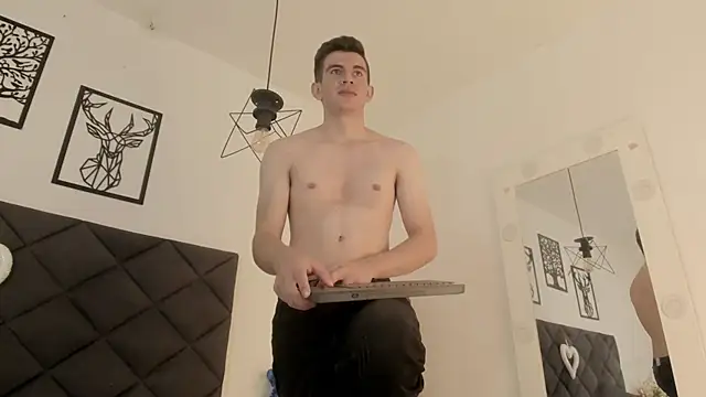 MikaelSlow online show from February 2025 07:34:02 AM