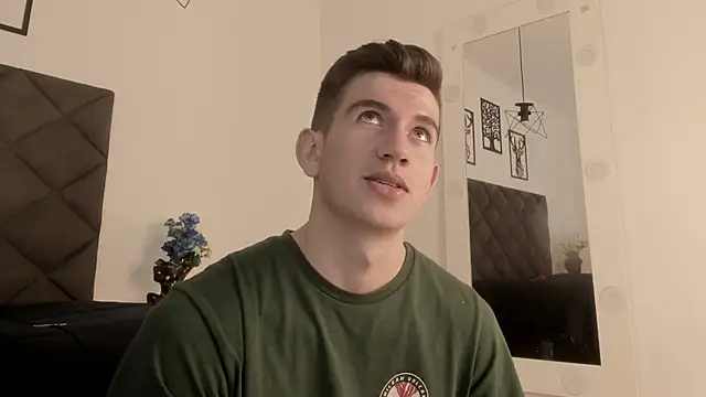 MikaelSlow online show from March 2025 07:26:02 AM