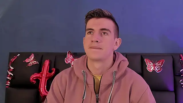 MikaelSlow online show from February 2026 01:46:02 AM