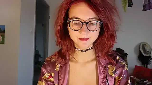 Snapshot of TatianaRomanov chatting on September 2025 04:50:01 PM TatianaRomanov online show from September 2025 04:50:01 PM