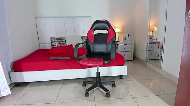 MarilynDavies online show from December 2024 01:45:01 AM