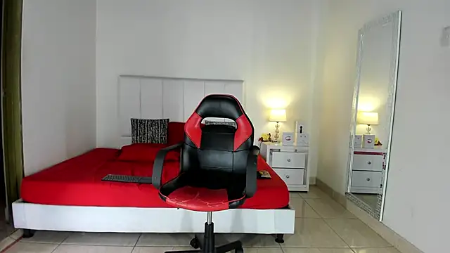 MarilynDavies online show from January 2025 09:57:01 PM