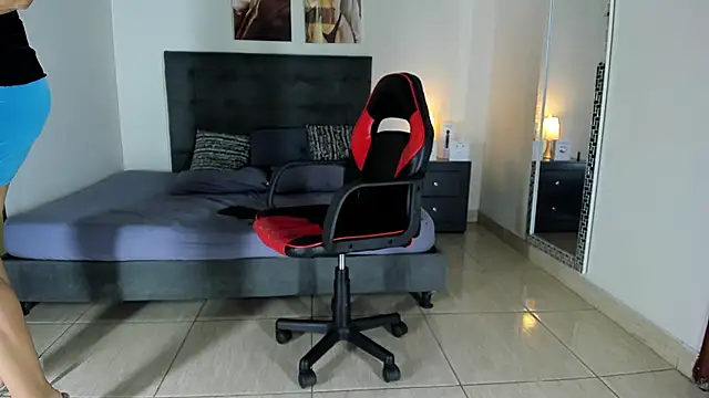 MarilynDavies online show from January 2025 01:51:02 AM