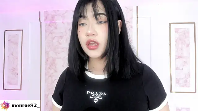GENNESIS LOVE online show from August 2026 04:01:02 AM