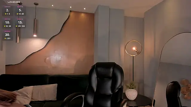 CarolineGraceX online show from January 2025 05:05:01 PM