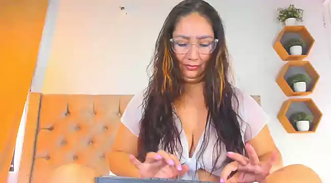 Snapshot of Anya_Texas chatting on March 2025 09:53:02 PM Anya Texas online show from March 2025 09:53:02 PM