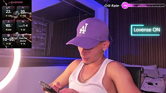  white fox 1 online show from September 2025 08:36:01 PM