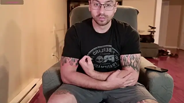 JayXCee Official online show from October 2025 12:00:01 AM