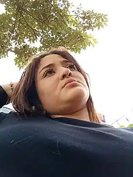 Liancy online show from December 2024 07:55:01 PM