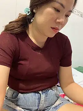 Snapshot of Baby-bigtits chatting on March 2025 02:51:01 PM Baby-bigtits online show from March 2025 02:51:01 PM