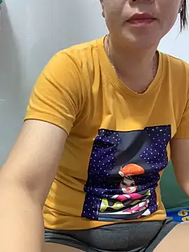 Snapshot of Baby-bigtits chatting on September 2025 12:10:01 AM Baby-bigtits online show from September 2025 12:10:01 AM