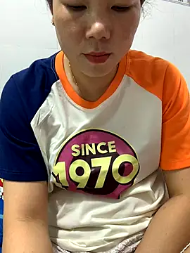 Snapshot of Baby-bigtits chatting on November 2025 05:07:01 AM Baby-bigtits online show from November 2025 05:07:01 AM