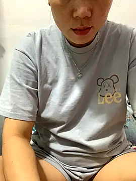 Snapshot of Baby-bigtits chatting on November 2025 11:38:01 PM Baby-bigtits online show from November 2025 11:38:01 PM