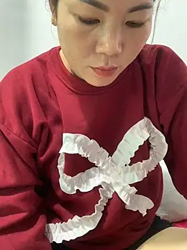 Snapshot of Baby-bigtits chatting on November 2025 03:09:02 AM Baby-bigtits online show from November 2025 03:09:02 AM