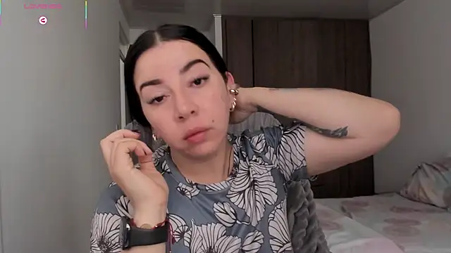 Snapshot of Im_coco chatting on January 2026 11:34:01 AM Im coco online show from January 2026 11:34:01 AM