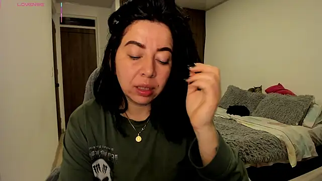 Snapshot of Im_coco chatting on February 2026 01:46:01 AM Im coco online show from February 2026 01:46:01 AM