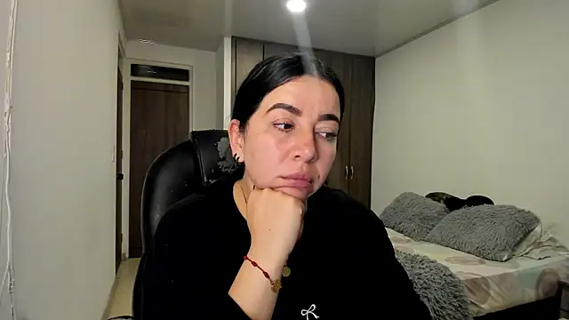 Snapshot of Im_coco chatting on February 2026 12:32:01 AM Im coco online show from February 2026 12:32:01 AM