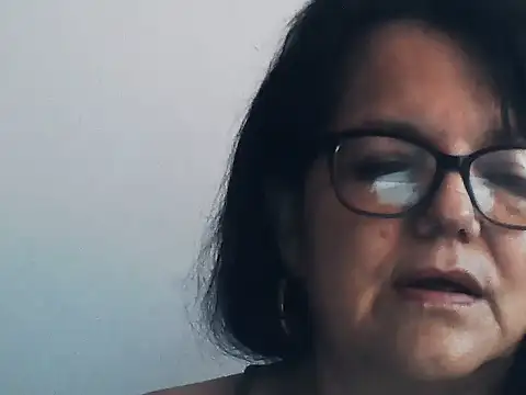 kassandra02 online show from February 2026 02:38:01 PM