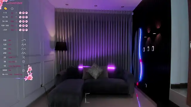 Anna parkker  online show from March 2025 10:52:01 AM