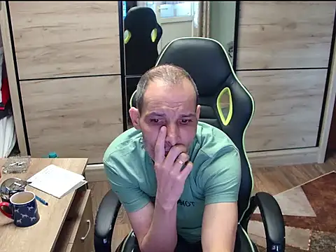 Snapshot of adyyo3 chatting on March 2026 10:15:02 AM adyyo3 online show from March 2026 10:15:02 AM