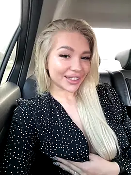 DreamPussyy online show from October 2025 04:13:01 AM