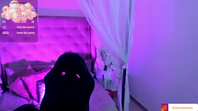 Hanna  Becker  online show from March 2026 03:36:01 AM