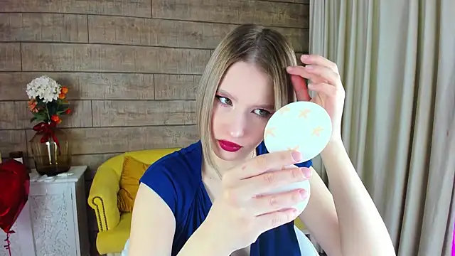 LiliLinn online show from February 2025 05:05:02 AM