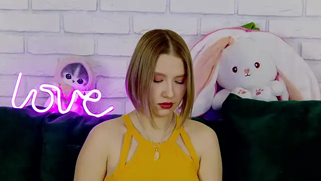 LiliLinn online show from March 2025 05:07:02 AM