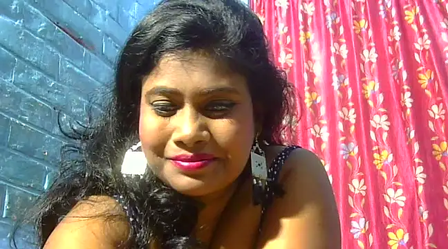 sexy roma online show from December 2024 06:43:01 PM